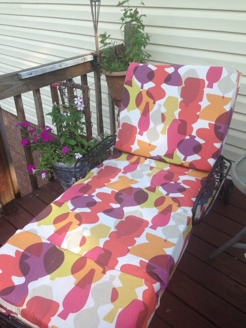 The Blue Building Antiques, Alabaster AL Deck makeover on a budget chaise lounge