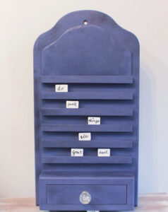 The Blue Building Antiques Shopatblu repurposed wooden calendar heart