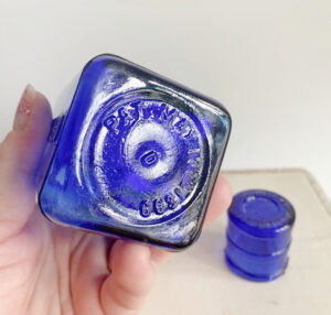Shopatblu Elizabethton antique cobalt blue apothecary bottle markings