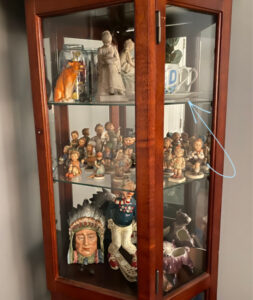 shopatblu spring moms curio