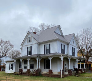 Shopatblu Elizabethton antique vintage finds farmhouse