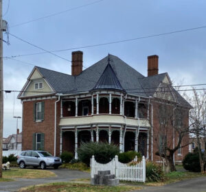 shopatblu Elizabethton historic home