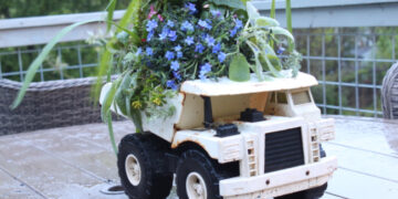 shopatblu the blue building antiques garden vintage truck