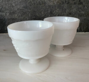 The Blue Building Antiques Shopatblu clear red white and blue jello dessert milk glass cups