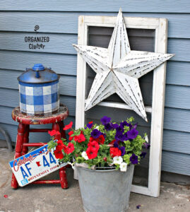 The Blue Building Antiques Shopatblu junk garden vignette