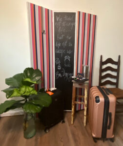 shopatblu three panel room divider travel station