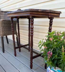 shopatblu upcycle thrift store antique radio table feature